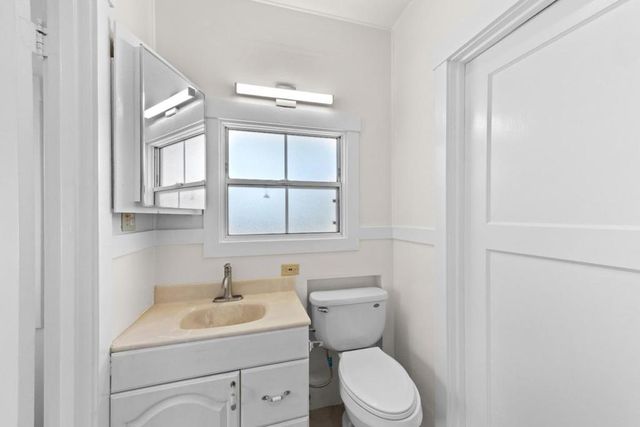 584 Monterey Road, Morgan Hill, CA 95037