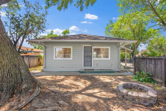 584 Monterey Road, Morgan Hill, CA 95037