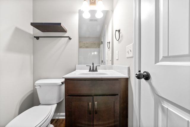 272 Smithson Ln Unit D, Clarksville, TN 37040