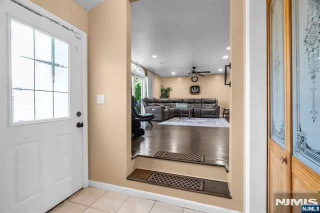 125 Romaine Avenue, Maywood, NJ 07607