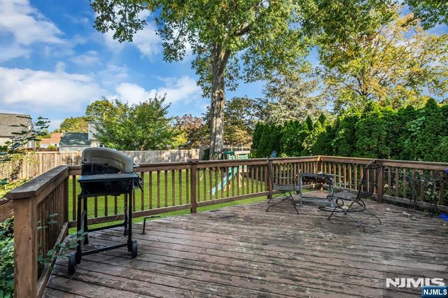 125 Romaine Avenue, Maywood, NJ 07607