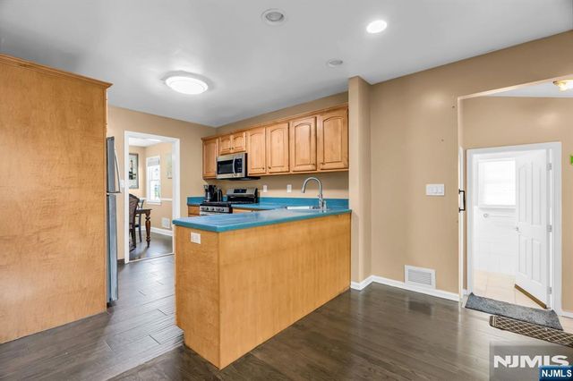 125 Romaine Avenue, Maywood, NJ 07607
