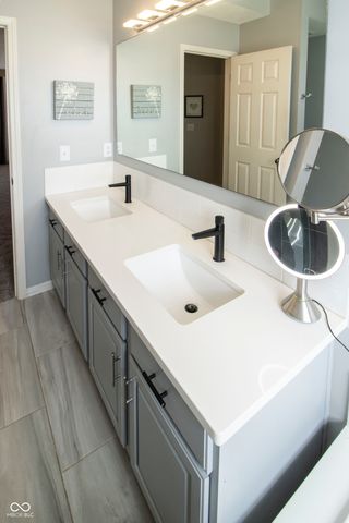 14455 Harrison Parkway, Fishers, IN 46038