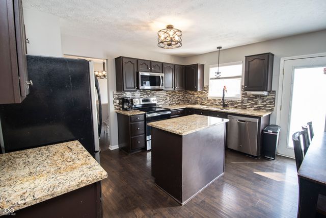 14455 Harrison Parkway, Fishers, IN 46038