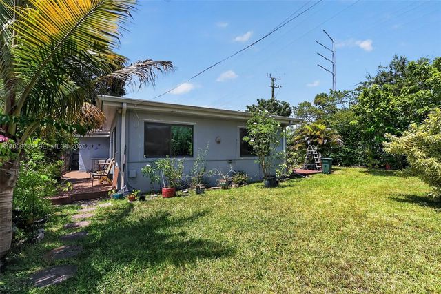 1390 NE 129th Street, North Miami, FL 33161