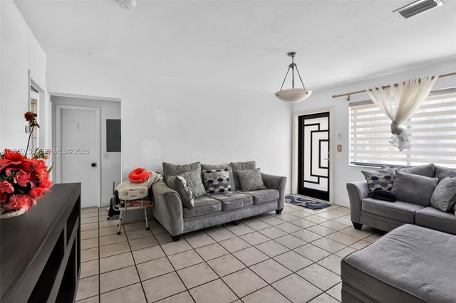 1390 NE 129th Street, North Miami, FL 33161