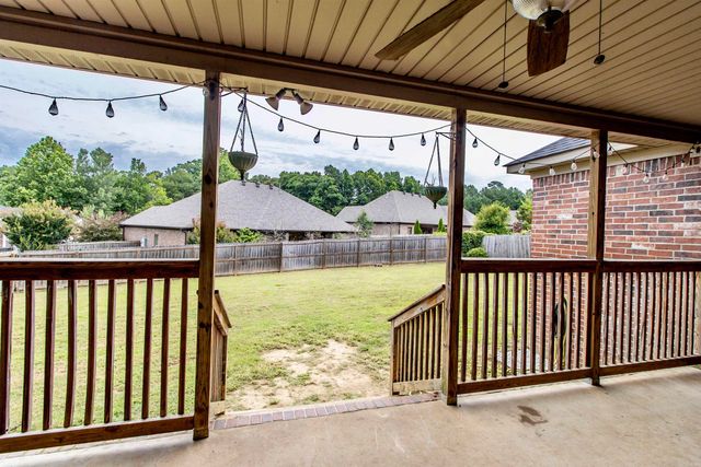 1304 Nature Way, Benton, AR 72019