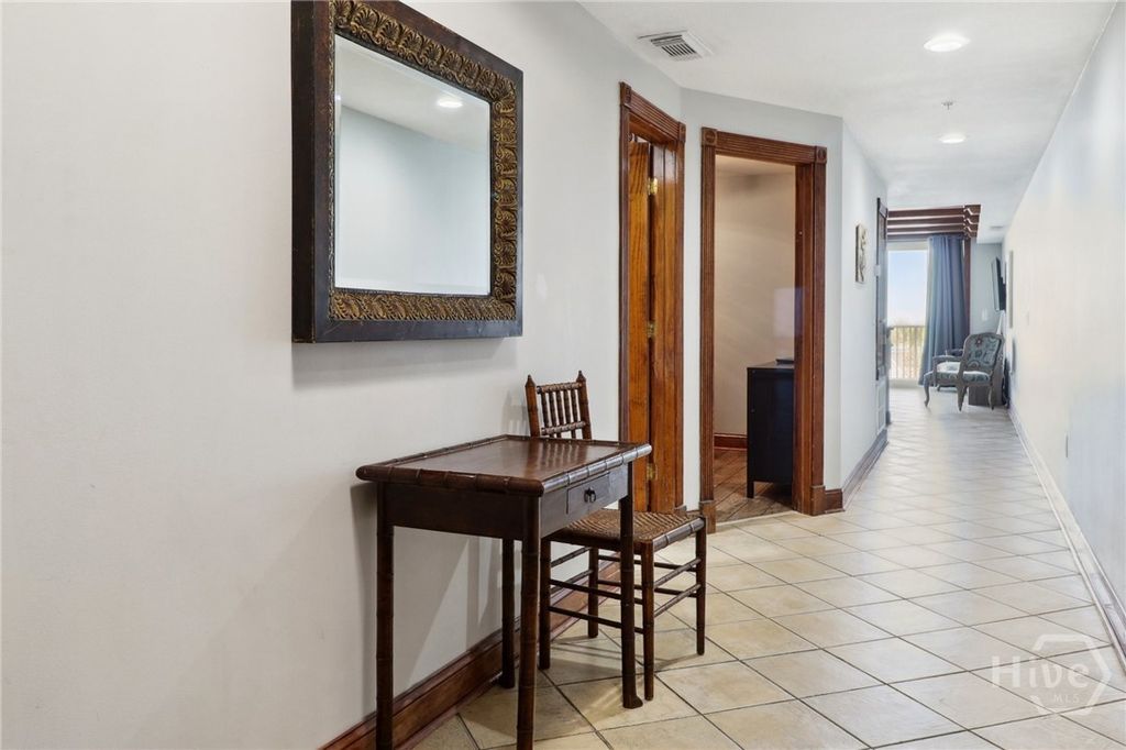 Image 11 of property listing at 404 BUTLER AVENUE Avenue, Tybee Island, GA 31328