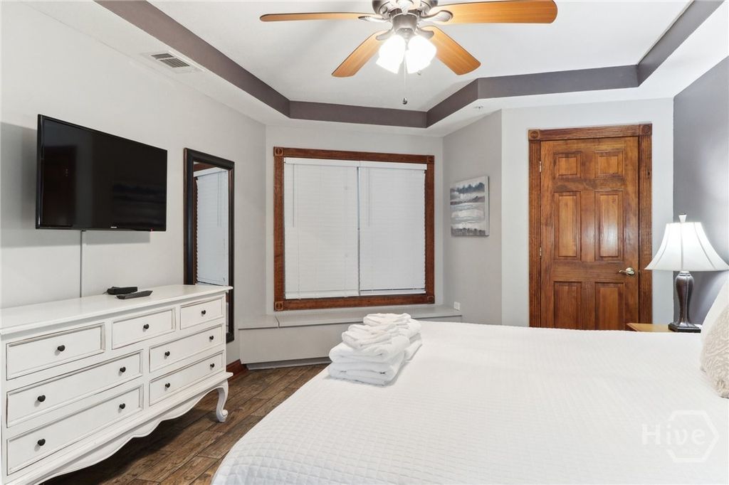 Image 14 of property listing at 404 BUTLER AVENUE Avenue, Tybee Island, GA 31328