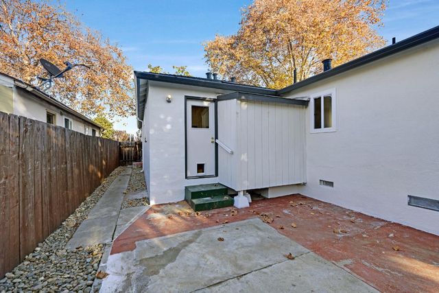 15741 Hesperian Boulevard, San Lorenzo, CA 94580