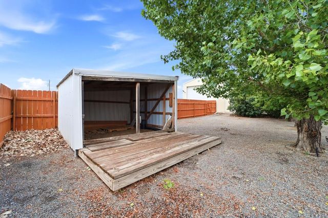 1008 E Kirkwood Dr, Pueblo West, CO 81007