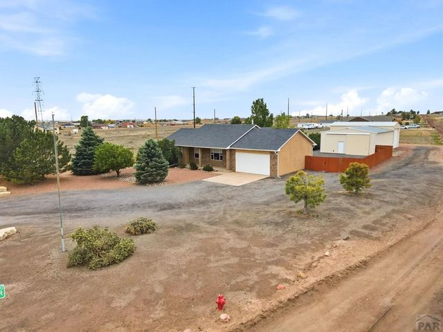 1008 E Kirkwood Dr, Pueblo West, CO 81007
