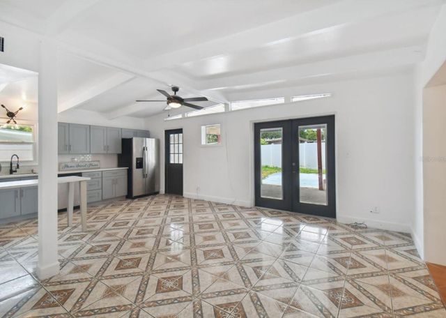 7704 PATRICIAN PLACE, Tampa, FL 33619