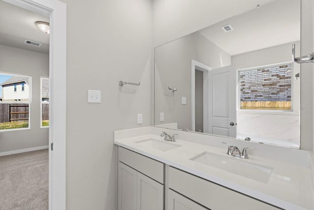 3627 Atlas Point Lane, Angleton, TX 77515