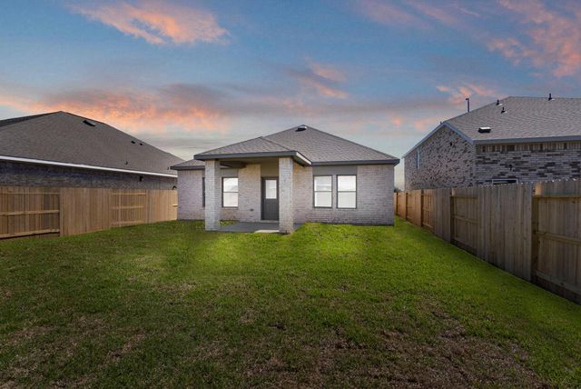 3627 Atlas Point Lane, Angleton, TX 77515