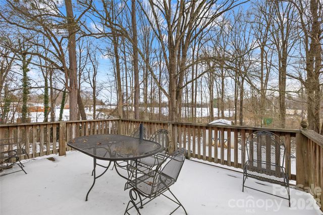 246 Harriet Lane, Statesville, NC 28625