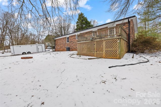 246 Harriet Lane, Statesville, NC 28625