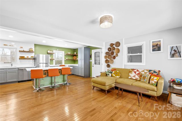 246 Harriet Lane, Statesville, NC 28625