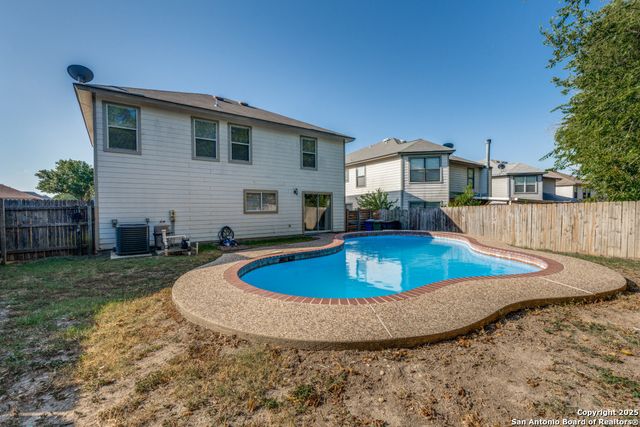 5631 Lovett Oaks, San Antonio, TX 78218