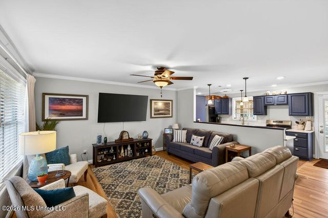 224 Saint Paul Avenue, Pass Christian, MS 39571