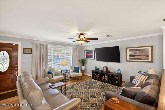 224 Saint Paul Avenue, Pass Christian, MS 39571