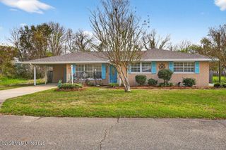 224 Saint Paul Avenue, Pass Christian, MS 39571