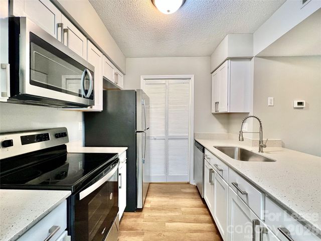 11084 Harrowfield Road, Charlotte, NC 28226