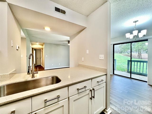 11084 Harrowfield Road, Charlotte, NC 28226