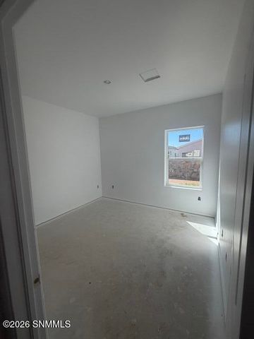6549 Thrush Pl Street, Las Cruces, NM 88012
