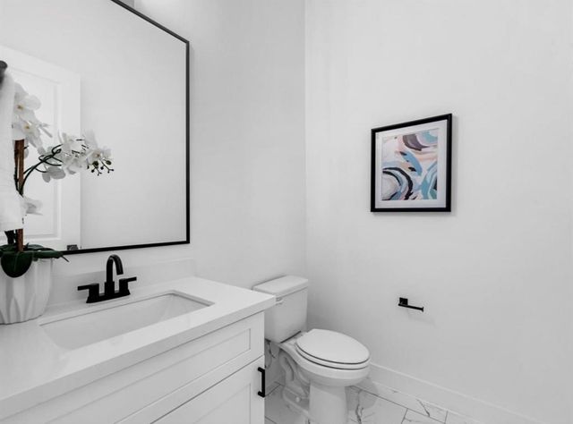 5910 Val Verde Street, Houston, TX 77057