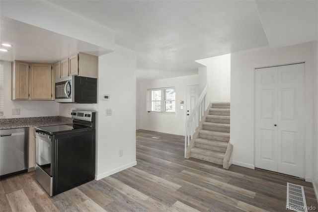 961 S Pitkin Court, Aurora, CO 80017