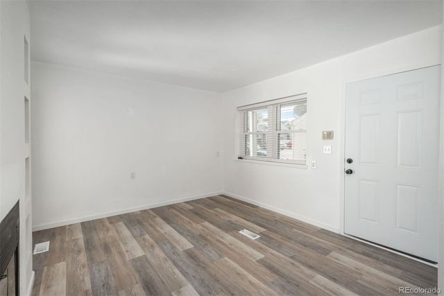 961 S Pitkin Court, Aurora, CO 80017