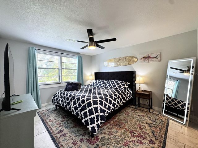 2726 49TH AVENUE W 2726, Bradenton, FL 34207
