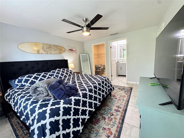 2726 49TH AVENUE W 2726, Bradenton, FL 34207