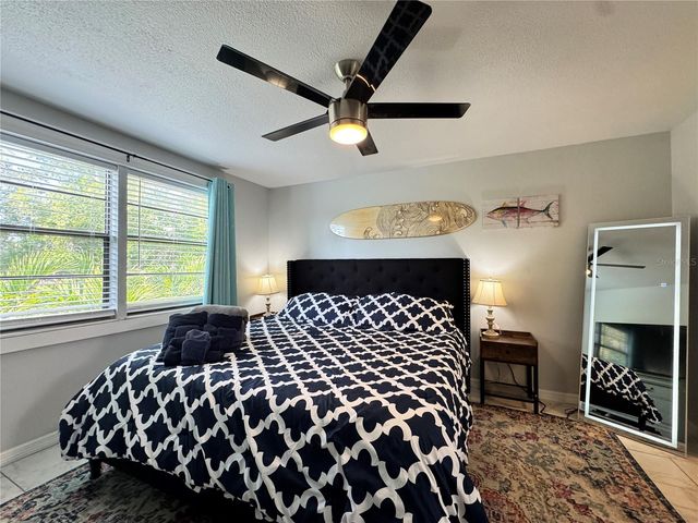 2726 49TH AVENUE W 2726, Bradenton, FL 34207