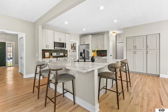 6123 S 178th Street, Omaha, NE 68135