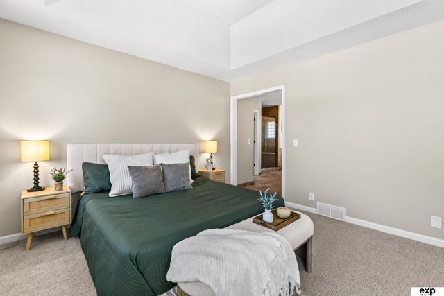 6123 S 178th Street, Omaha, NE 68135