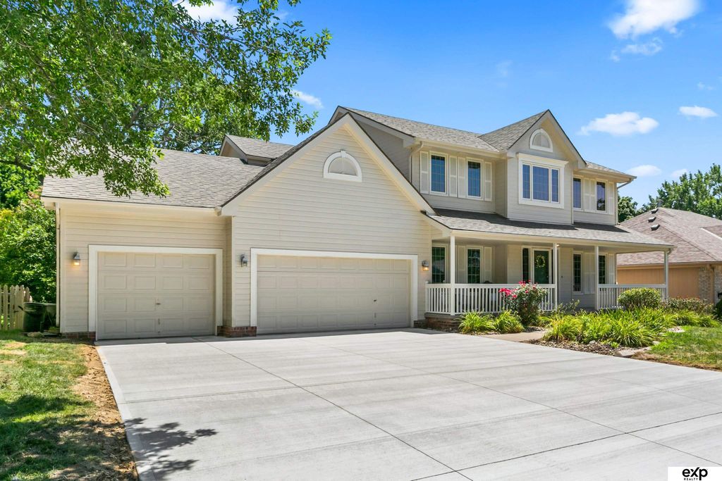 6123 S 178th Street, Omaha, NE 68135