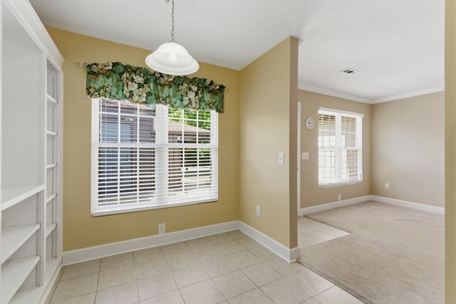 212 Highland Villa Cir, Nashville, TN 37211