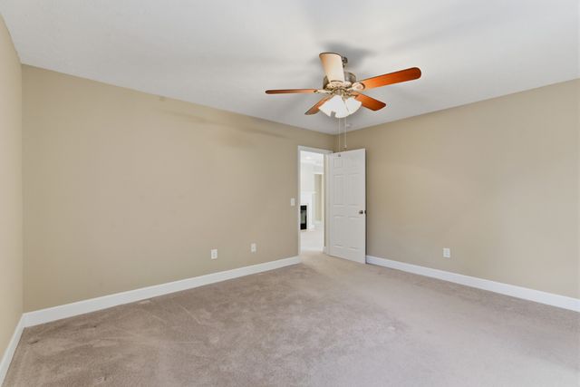 212 Highland Villa Cir, Nashville, TN 37211