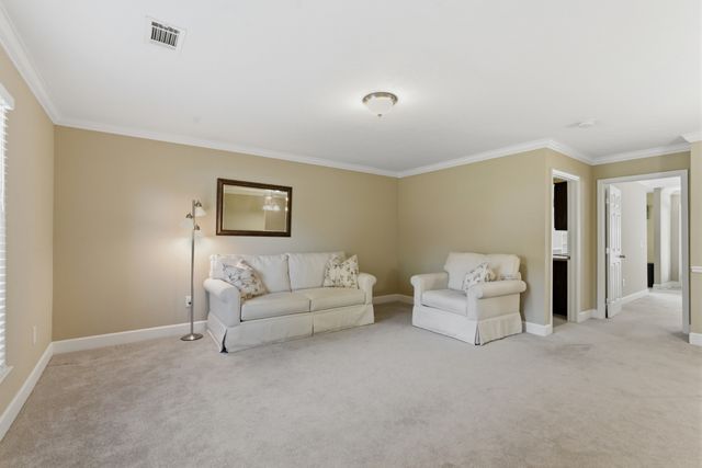 212 Highland Villa Cir, Nashville, TN 37211