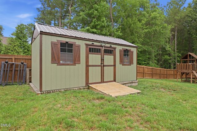 1537 Sweetwater Lane, Raleigh, NC 27610