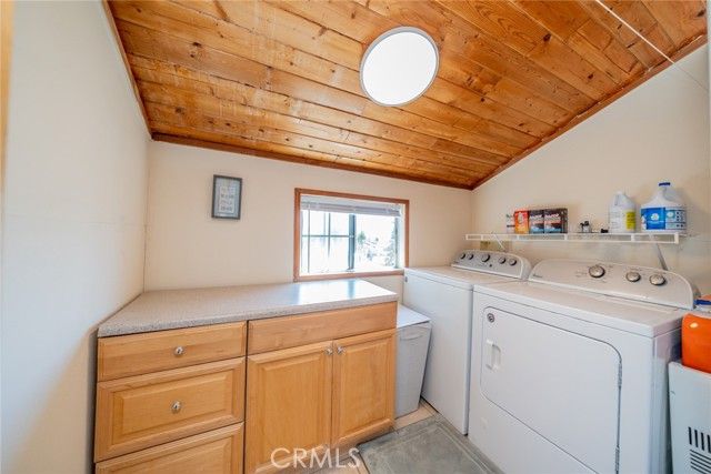 937 Emerson, Upland, CA 91784