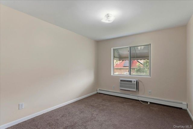 4010 De Reimer Avenue, Bronx, NY 10466