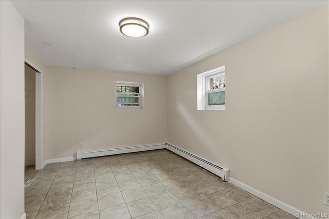 4010 De Reimer Avenue, Bronx, NY 10466