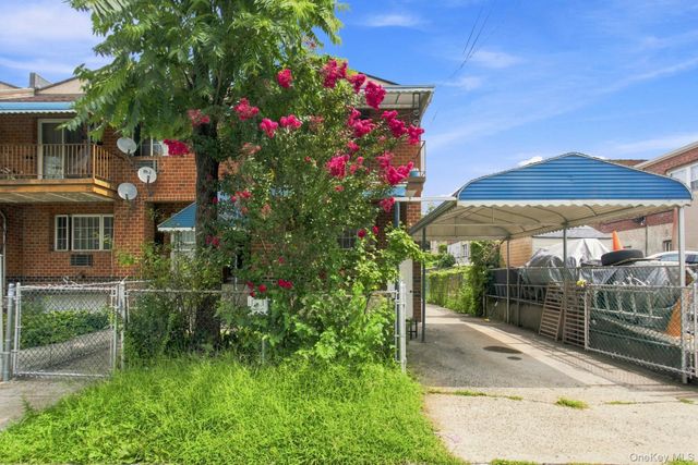 4010 De Reimer Avenue, Bronx, NY 10466