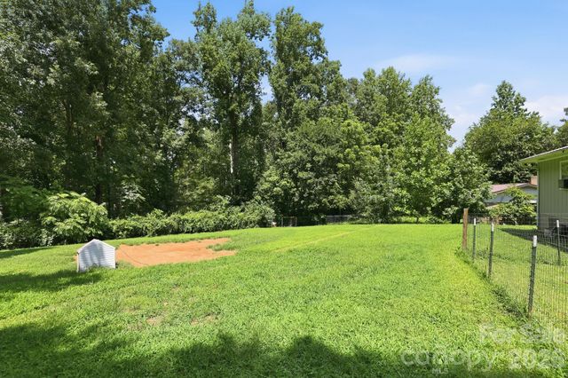 4204 Homeplace Drive, Shelby, NC 28152