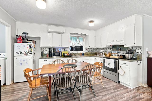 4204 Homeplace Drive, Shelby, NC 28152