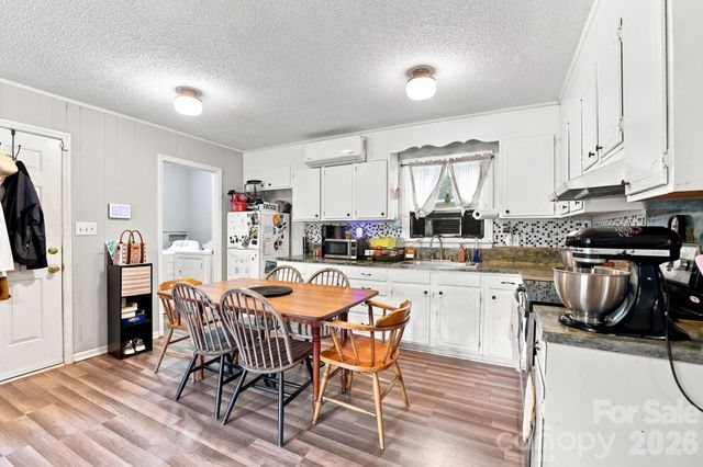 4204 Homeplace Drive, Shelby, NC 28152