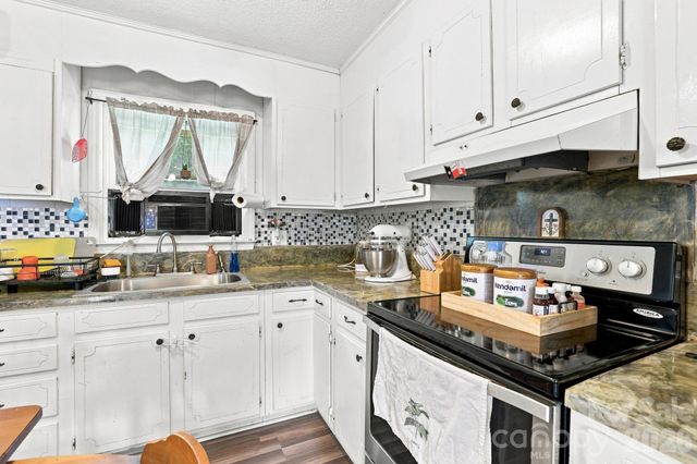 4204 Homeplace Drive, Shelby, NC 28152